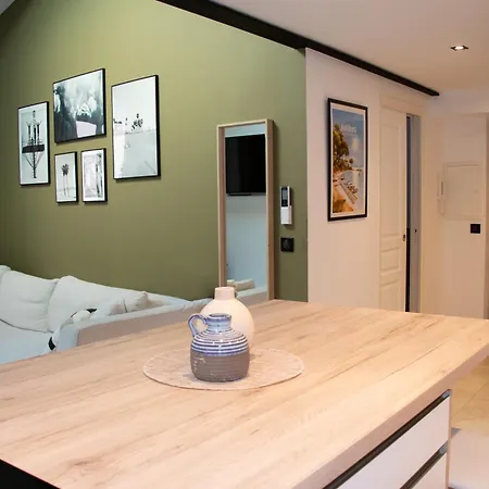 Cosy Vieil Apartment *