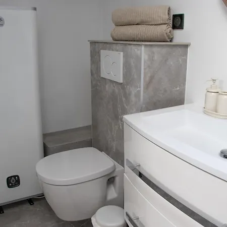 아파트 Cosy Vieil